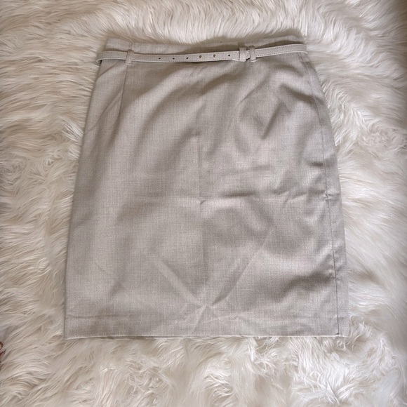 H&M Tan professional skirt size 6 - Picture 1 of 4
